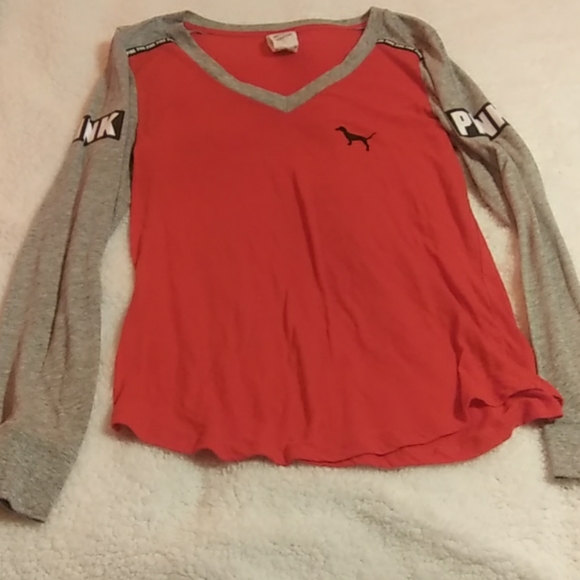 Bundle of PINK tops. - Picture 5 of 8